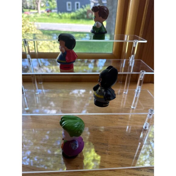 Fisher Price Little People DC Super Friends Collectible Figures - Picture 6 of 6